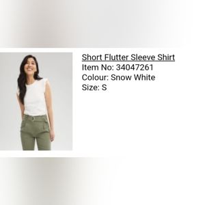 ❤Rw&co short flutter sleeve shirt creamy white Size small Brand new with tag